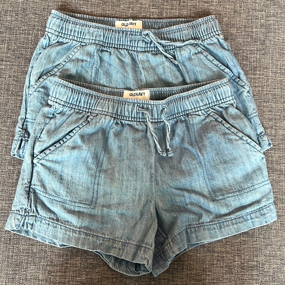 Old navy chambray shorts